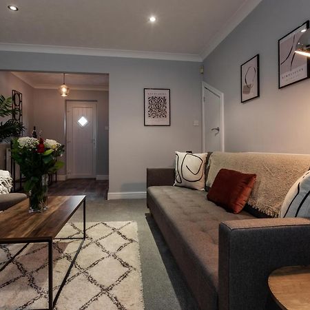Curlew - 3 Bedrooms Wi-Fi, Parking, Contractors Thornton  Exterior photo